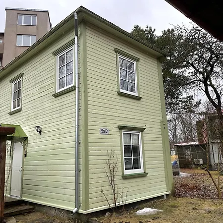 Aia Hoovimaja Holiday home *